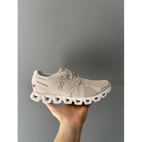 ON CLOUD 5 PEARL/WHITE