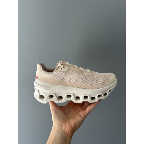 CLOUDMONSTER VOID DEW/IVORY ON RUNNING